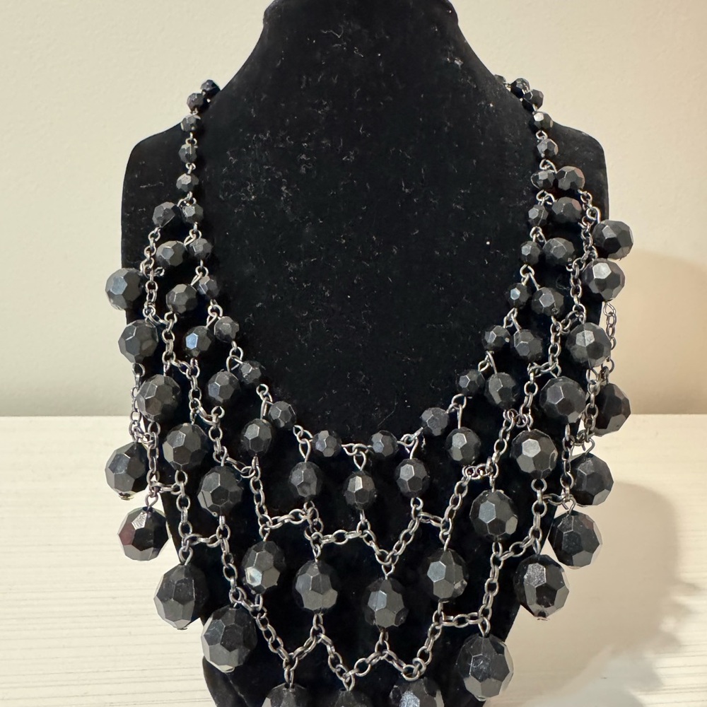 Elegant Black Beaded Necklace